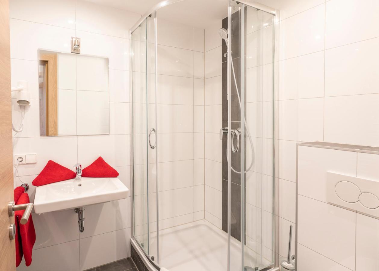 Hotel Restaurant Schwert Kehl Zewnętrze zdjęcie
