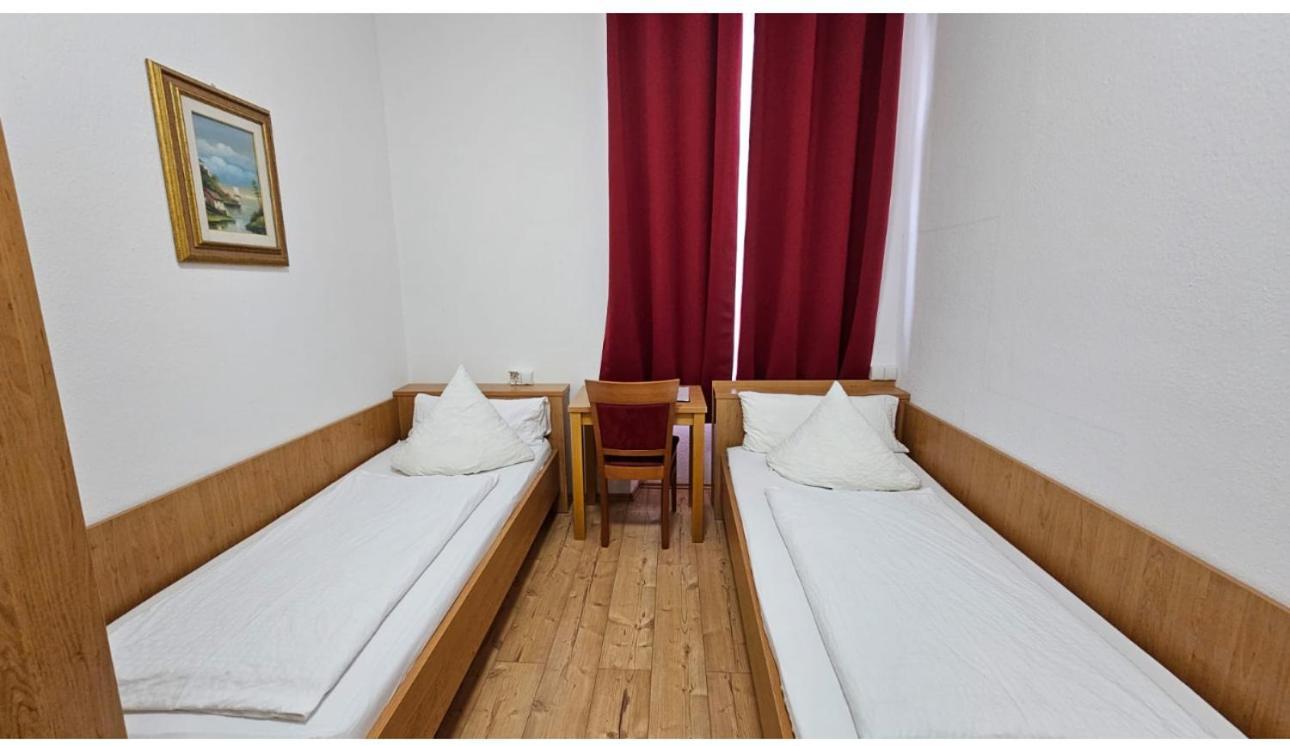 Hotel Restaurant Schwert Kehl Zewnętrze zdjęcie