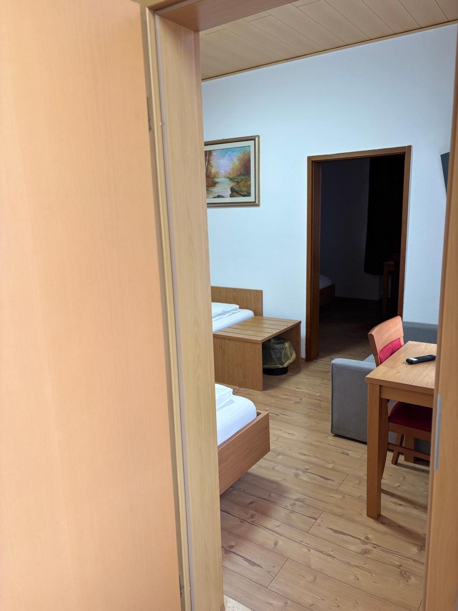Hotel Restaurant Schwert Kehl Zewnętrze zdjęcie